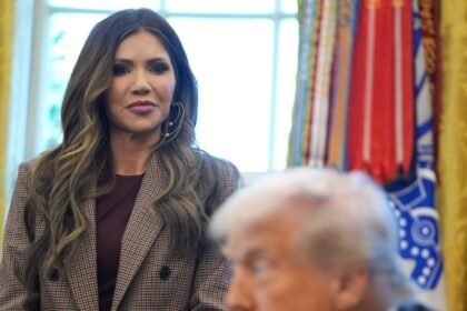 Wyden Blasts Kristi Noem for Abusing Subpoena Power to Unmask ICE Watcher