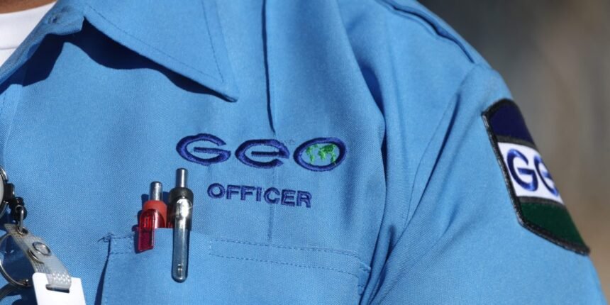 ICE Hires Immigrant Bounty Hunters From Private Prison Company GEO » The Guardline ICE Hires Immigrant Bounty Hunters From Private Prison Company GEO Group