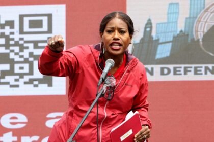 Trump Is Helping Right-Wing Groups Target Chicago Teachers Union