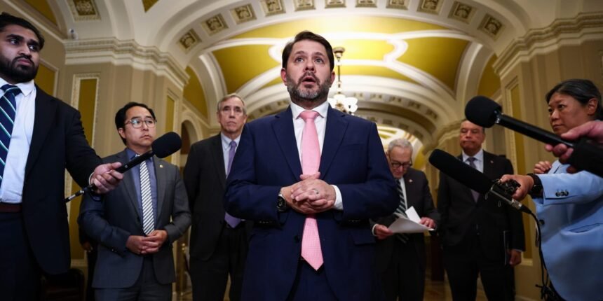Trumps Crypto Corruption Puts Centrist Democrats in Bind » The Guardline Trump’s Crypto Corruption Puts Centrist Democrats in Bind